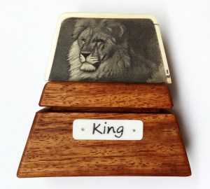 King Finished Scrimshaw